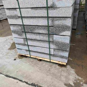 淮南芙蓉白路牙石，马路牙子