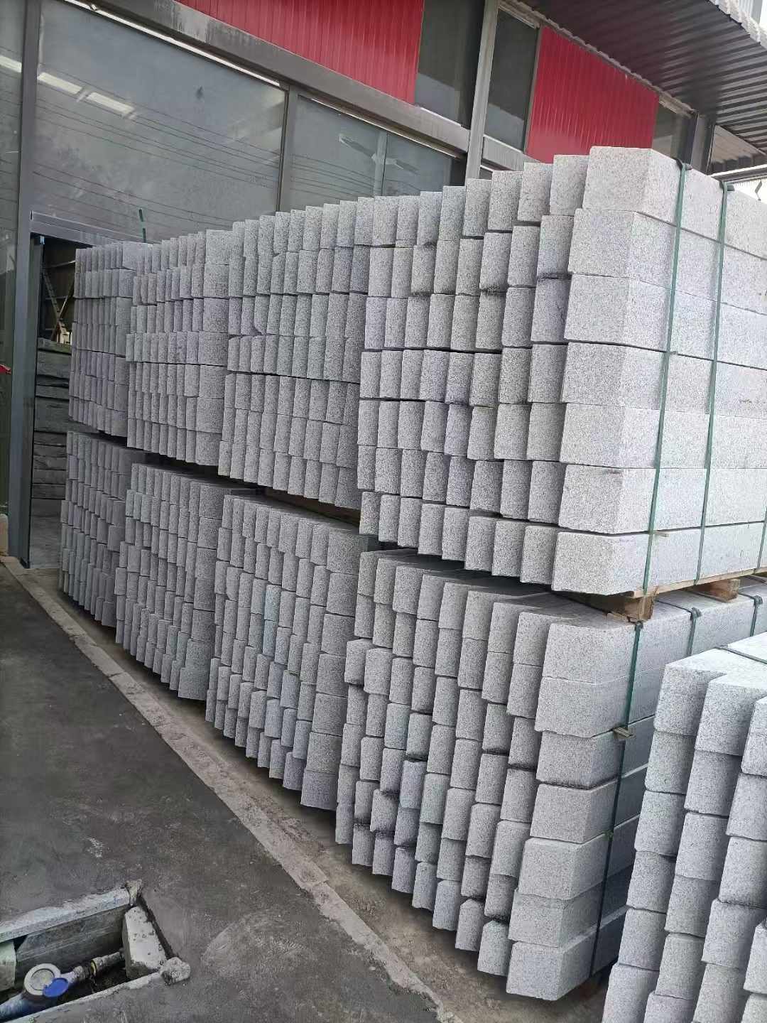 淮南芝麻白树围石 树池
